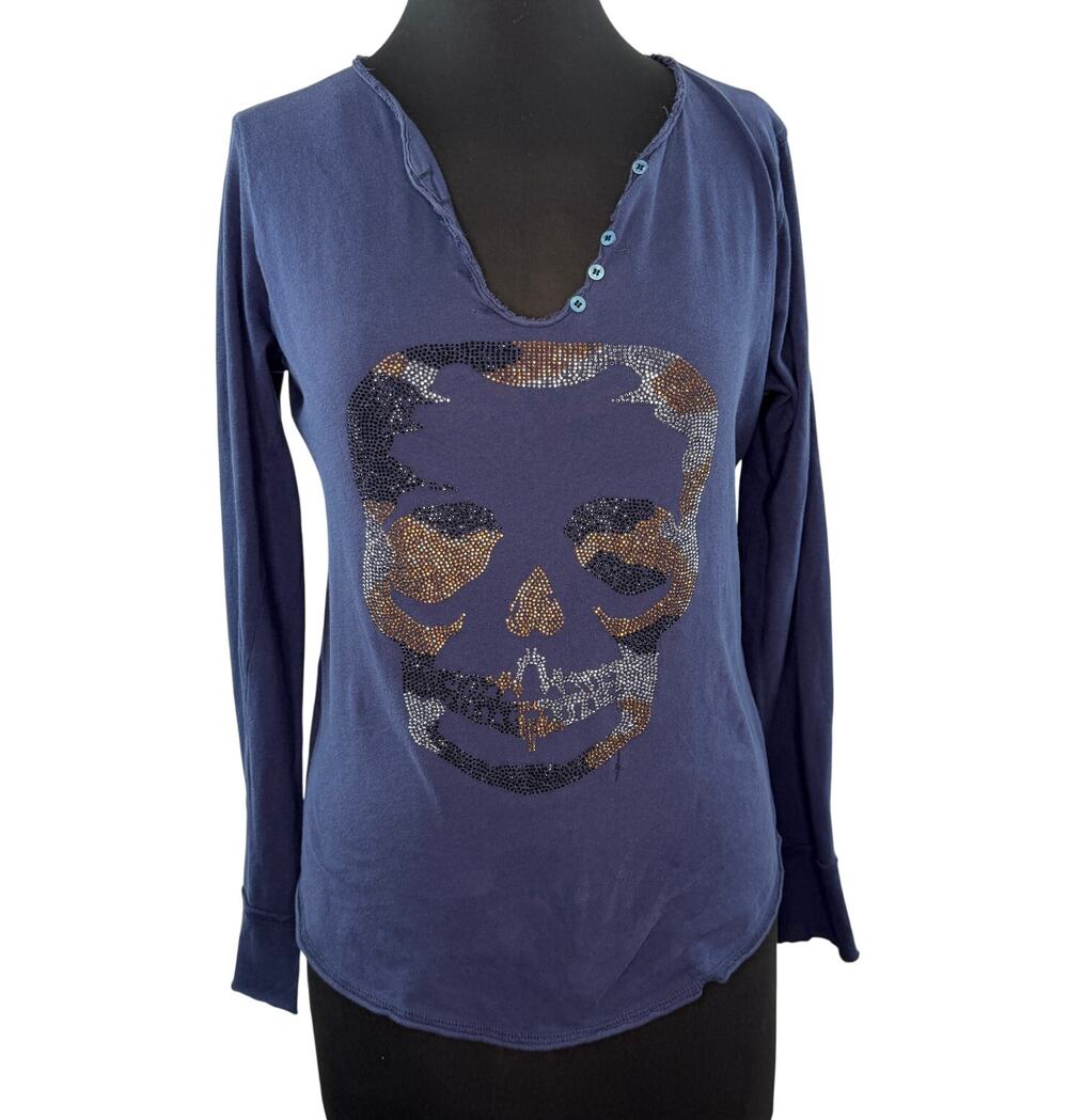 Y2K Zadig & Voltaire Navy T-Shirt Skull Camo Rhinestone V-Neck Long Sleeve Sz S